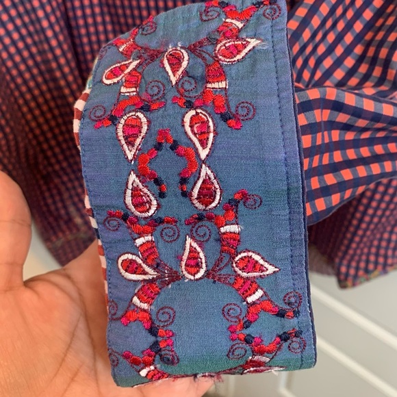 Robert Graham Long Sleeved Button-Down Flip Cuff Shirt, Size XL - Picture 6 of 8